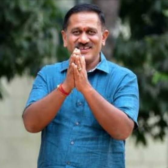 ಚುಂಚನಗಿರಿ ಶ್ರೀಗಳು ದಾರಿ ತಪ್ಪಿದ್ದಾರೆ ಎಂದು ಕ್ಷಮೆ ಕೇಳಿದ ಶಾಸಕ..!